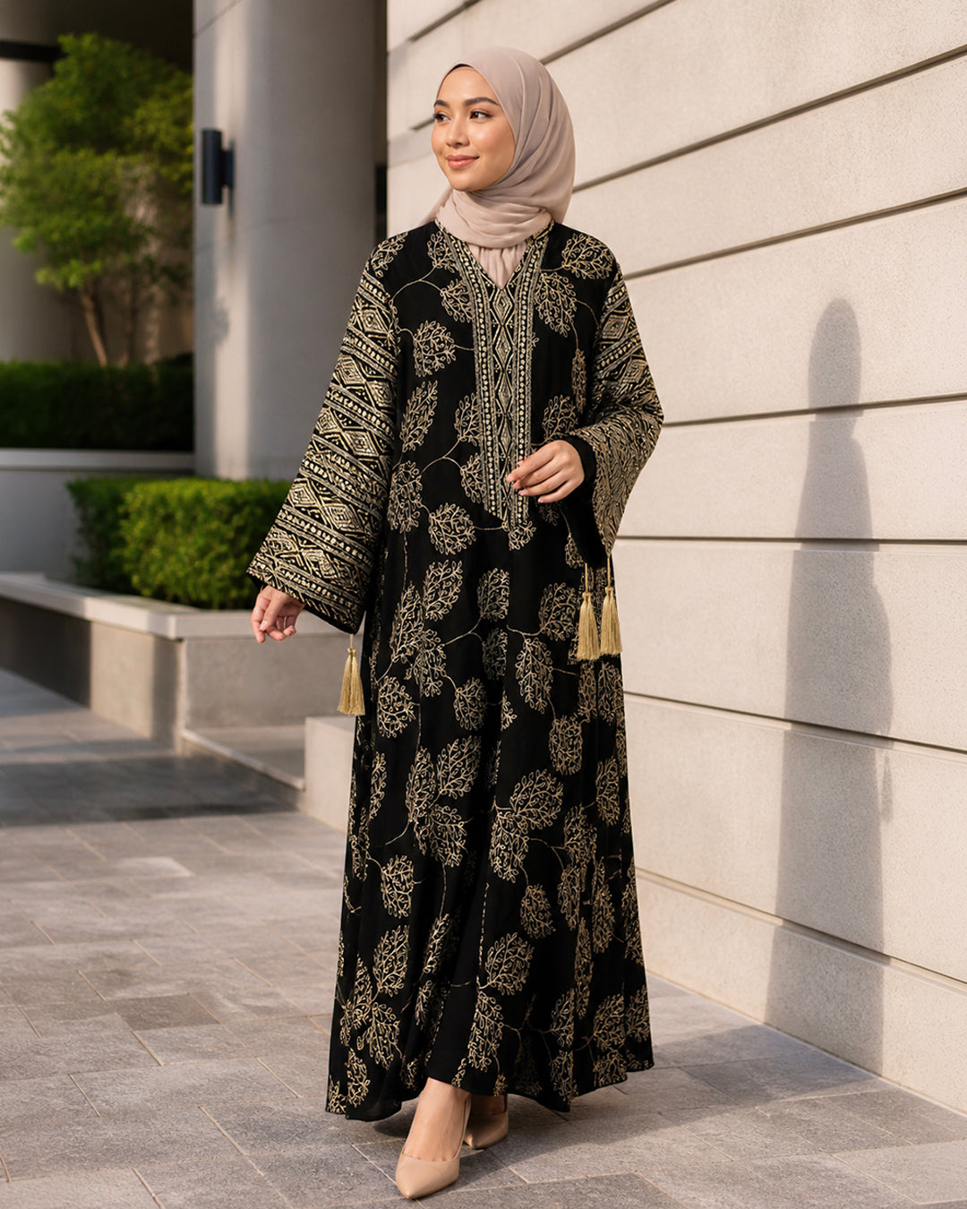 NUR VOGUE Amberlee Premium Dubai Abaya Dress – Elegant Black