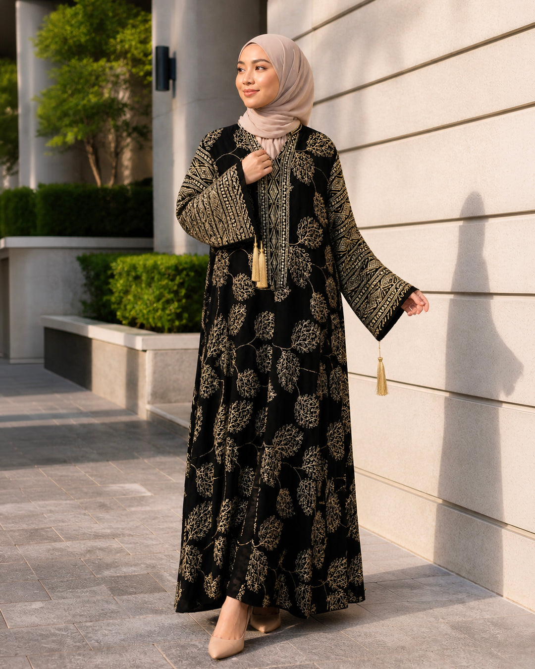 NUR VOGUE Amberlee Premium Dubai Abaya Dress – Elegant Black