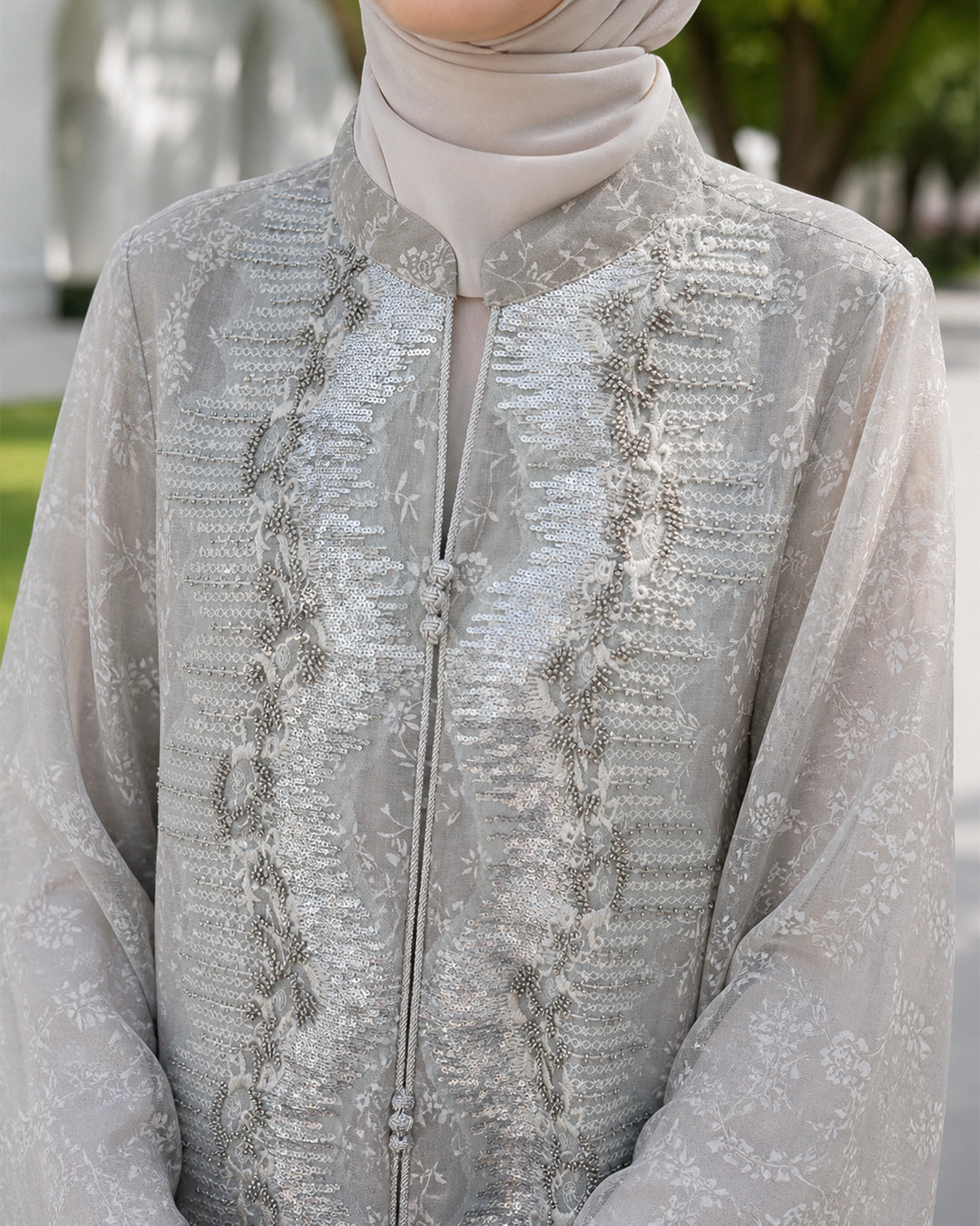 NUR VOGUE Luna Luxury Arab Abaya Dress for Muslimah – Elegant Ash Grey